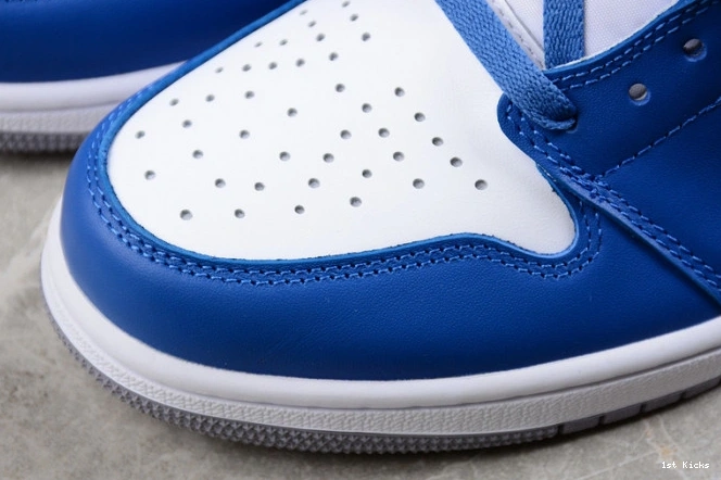 1st Kicks air dz5485- blue